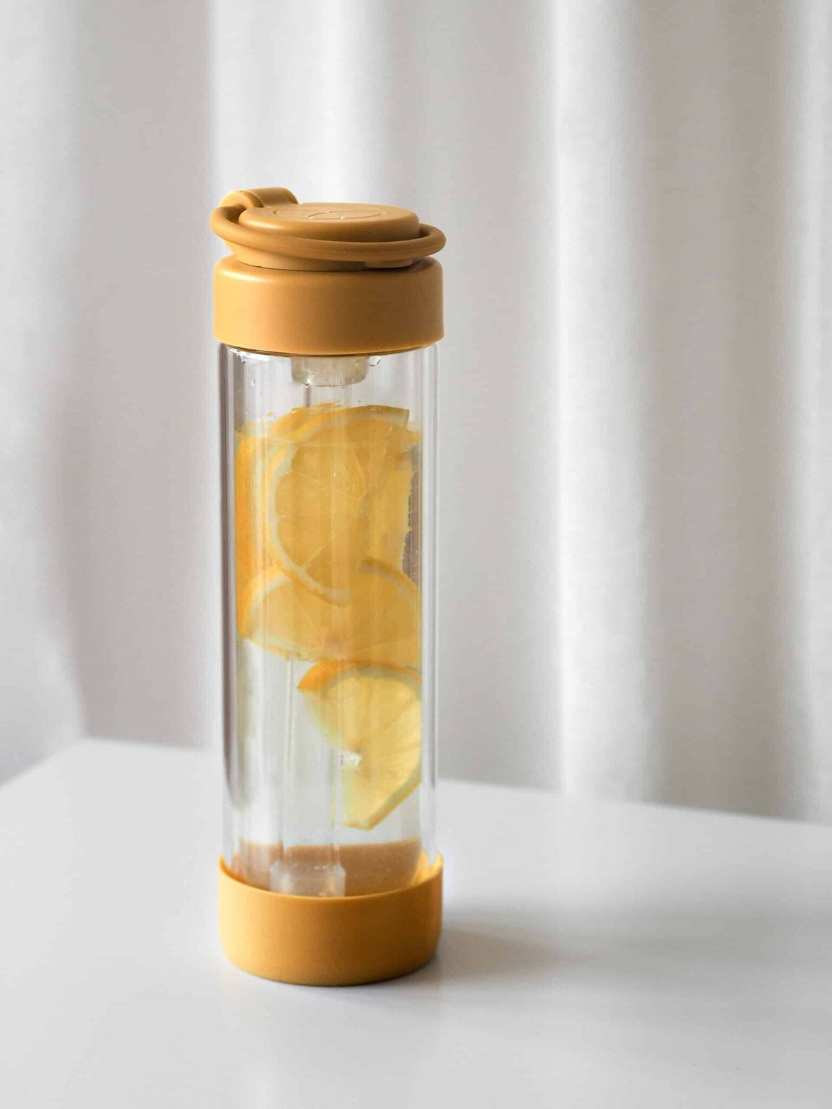 Smoothieflaske fra EASE i glas